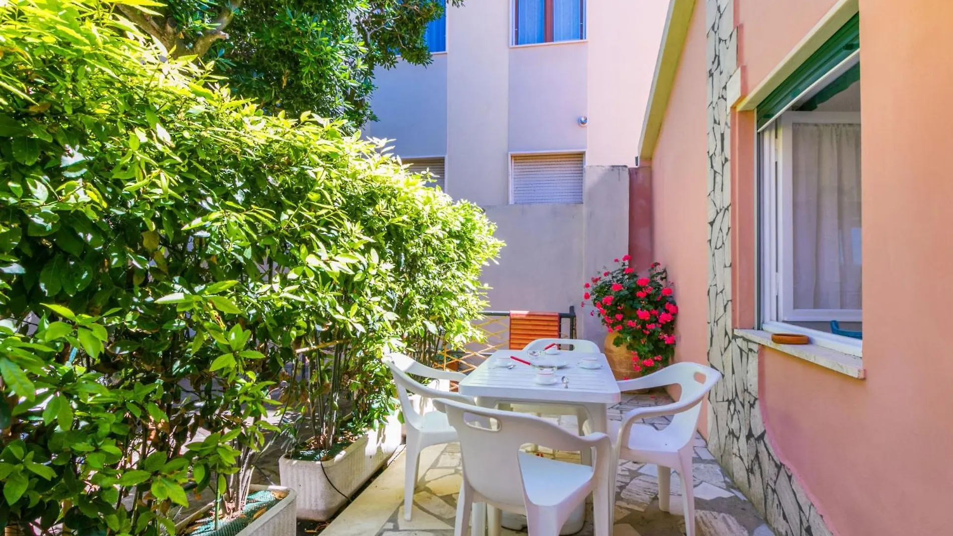 Holiday Home Harbour By Interhome San Vincenzo 0*,  Italien