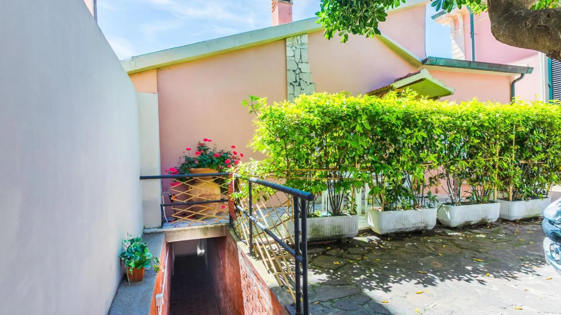 Holiday Home Harbour By Interhome San Vincenzo
